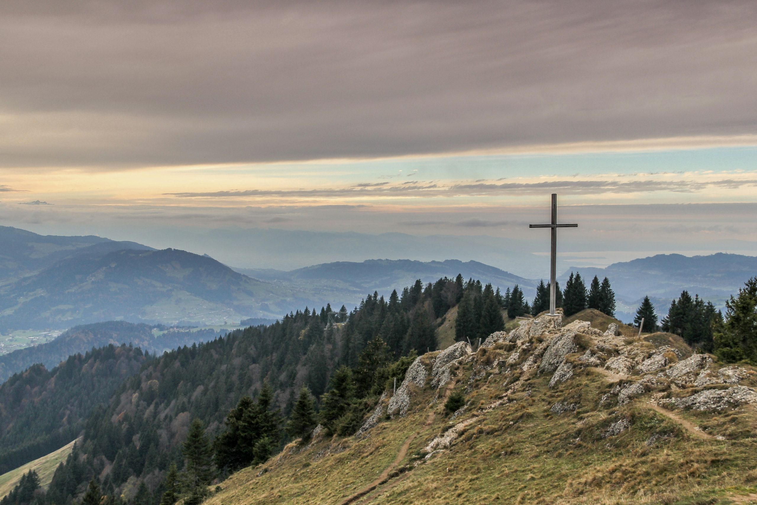 Photo by <a href="https://unsplash.com/@thanti_riess?utm_content=creditCopyText&utm_medium=referral&utm_source=unsplash">Thanti Riess</a> on <a href="https://unsplash.com/photos/gray-cross-near-tall-green-trees-U_b-eSviHvs?utm_content=creditCopyText&utm_medium=referral&utm_source=unsplash">Unsplash</a>